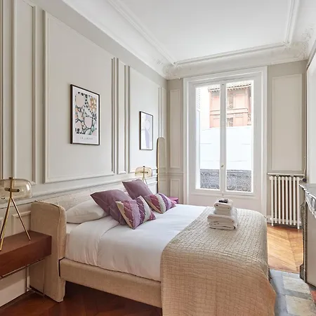 Elegant 2 Climatise - Champs-elysees Apartment Paris