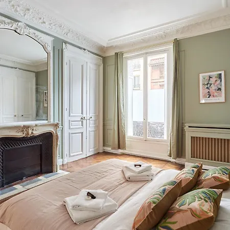 Elegant 2 Climatise - Champs-elysees Apartment Paris