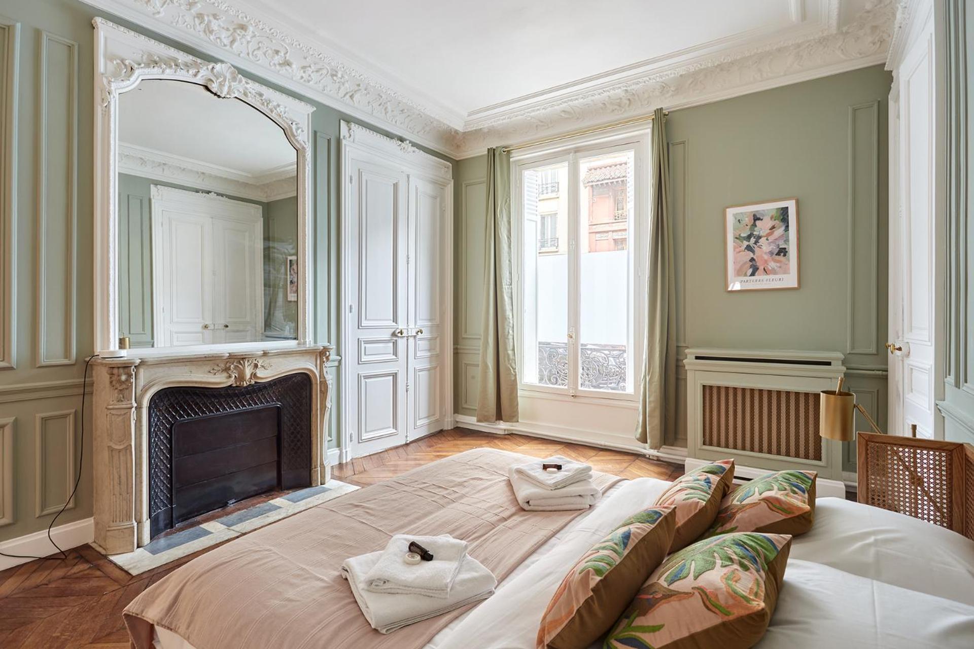 Elegant 2 Climatise - Champs-elysees Apartment Paris